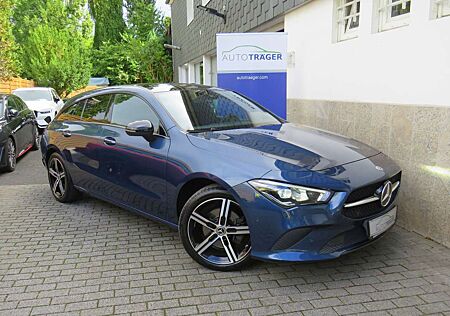 Mercedes-Benz CLA 200 d Shooting Break / R-Kam, Pano, Top