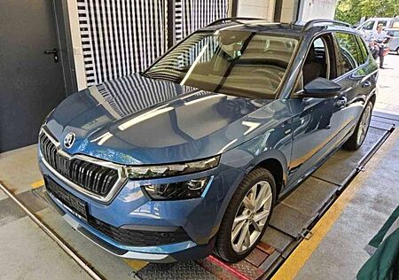 Skoda Kamiq 1.0l TSI DSG CLEVER*Navi+Kamera+DCC+LED*