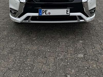 Mitsubishi Outlander 2.4 4WD Plug-In Hybrid Spirit Plus