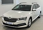 Skoda Superb Combi 2.0 TDI 4x4 DSG Navi LED Kamera