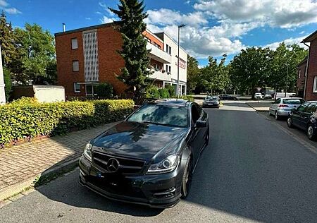 Mercedes-Benz C 180 Coupe BlueEFFICIENCY