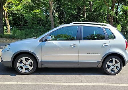 VW Polo Cross Volkswagen Polo IV 5-Türer 1.4 Aut. CrossPolo