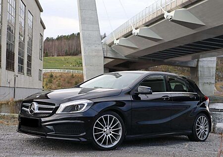 Mercedes-Benz A 180 (BlueEFFICIENCY) 7G-DCT