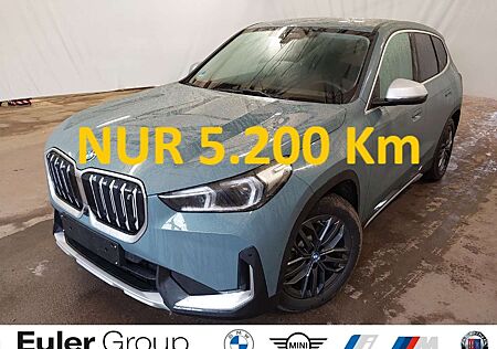 BMW iX1 xDrive 30 xLine ICONIC 18'' HUD AHK MemoSitze