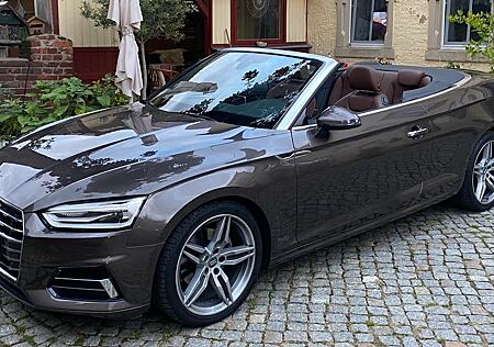 Audi A5 Cabrio 2.0 TDI S tronic design