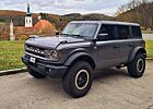 Ford Bronco US Spec Big Bend with Sasquatch Package Hard Top