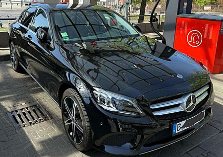 Mercedes-Benz C 300 C-Klasse Plugin Hybrid e 4Matic 9G-TRONIC Avantgarde