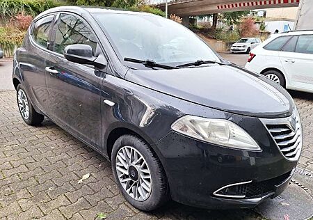 Lancia Ypsilon Gold