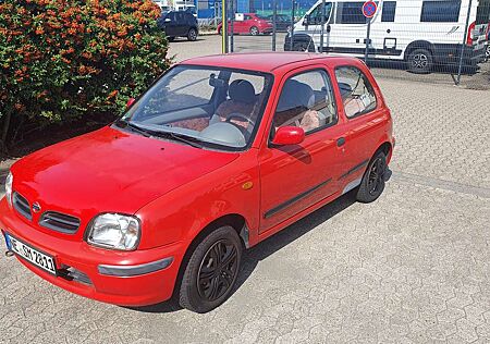 Nissan Micra 1.0 Salsa