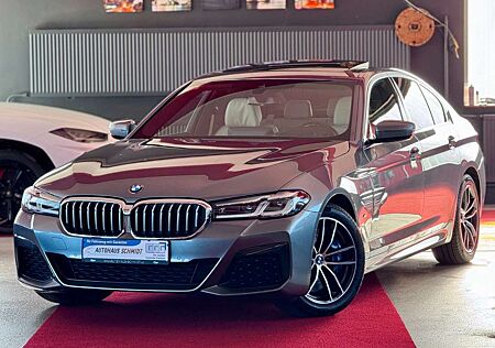 BMW 540 d xDrive M Sport Komfortsitz HeadUp Glasdach