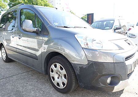 Peugeot Partner Tepee Family+PDC+AHK+BC