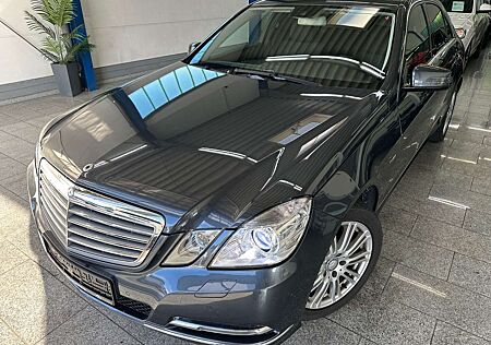 Mercedes-Benz E 250 CDI*LIM*AUTOM*BI-XEN*NAVI*TEMP*SD*SHZ*LED