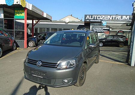 VW Touran Volkswagen 1.6 TDI Trendline