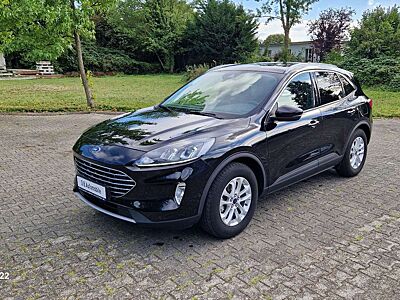 Ford Kuga Titanium 1.5 EB Aut. LED NAVI ACC 1. Hd