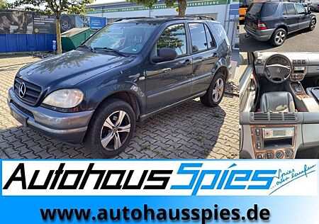 Mercedes-Benz ML 320 AT 4WD 1.Hand AHK 7-Sitzer Leder el.Sitze