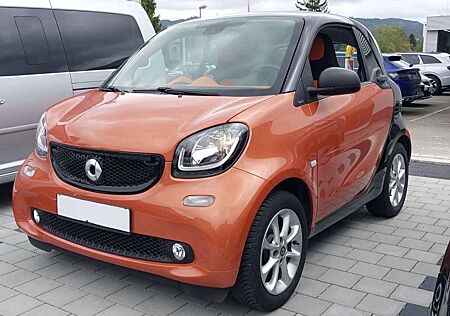 Smart ForTwo Passion*LED*NAVI*ALU*PANO*KLIMA*Tempomat*Wenig Km*