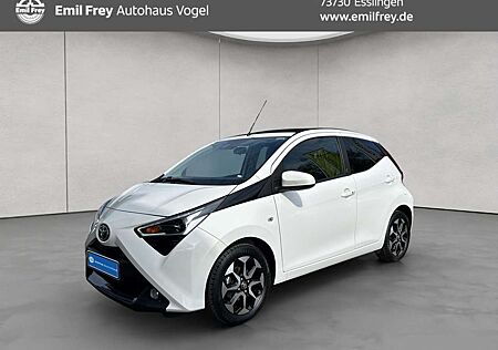 Toyota Aygo 1.0 x-shift x-play Team Deutschland