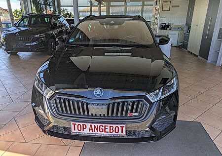 Skoda Octavia RS / DSG / Pano / AHK / STHZ / Matrix / ACC /