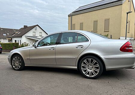 Mercedes-Benz E 320 4Matic Automatik Avantgarde