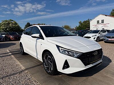 Hyundai i20 Intro Edition Mild-Hybrid Sport Lenkrad