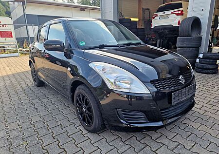 Suzuki Swift Club Aus 1.Hand mit ALUMINIUMFELGEN