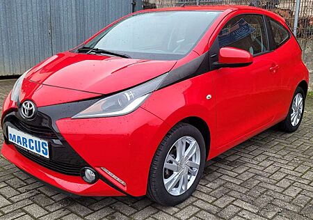 Toyota Aygo x-play touch