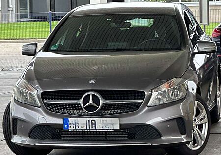 Mercedes-Benz A 180 Urban