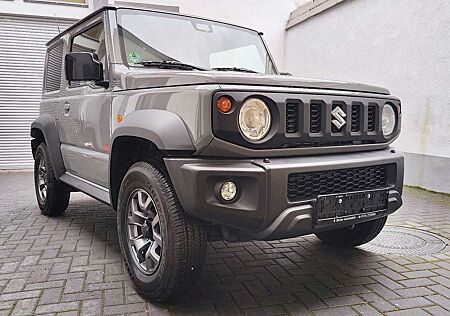 Suzuki Jimny 1.5 ALLGRIP Comfort Plus 1 Hd nur 2900 km