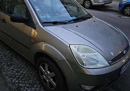 Ford Fiesta 1.4 Ghia