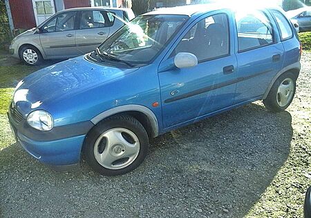 Opel Corsa Cool 16V/ erst 100 tkm/m.TÜV/Klima+met+FH