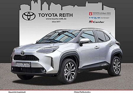 Toyota Yaris Cross Hybrid 1.5 VVT-i Team Deutschland /Winter-Paket