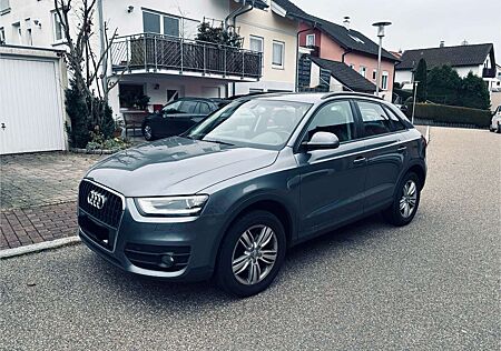 Audi Q3 2.0 TDI MMI Plus Leder Sport Keyless Bose