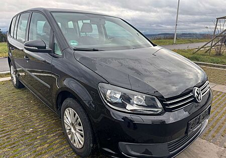 VW Touran Volkswagen Trendline *SHZ*SERVICEHEFT*TÜV 01/2027*