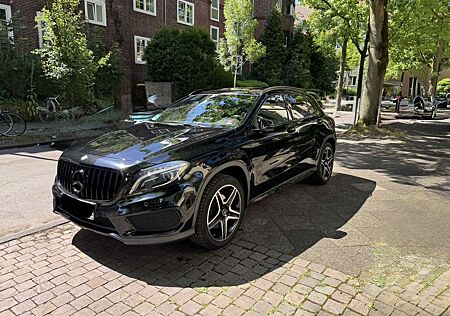 Mercedes-Benz GLA 220 CDI / d 4Matic (156.905) AMG Line