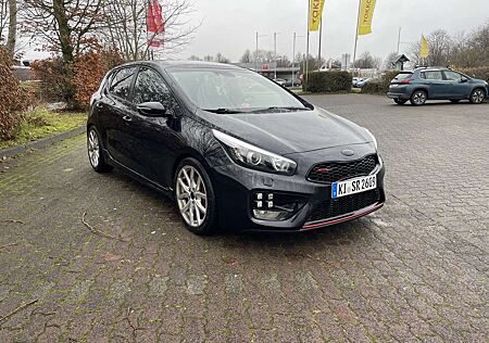 Kia Cee'd Ceed / 1.6 T-GDI GT-Track