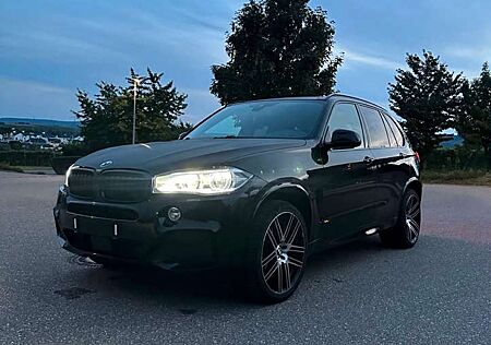 BMW X5 F15 3,0D Head Up/ Alcantara/ 21 Zoll