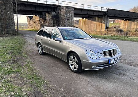 Mercedes-Benz E 500 T 4Matic Automatik Avantgarde Allrad 5L V8 mit LPG