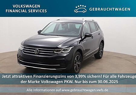 VW Tiguan Volkswagen Elegance 4M 2.0 TDI SCR DSG AHK*PDC*RFK*S
