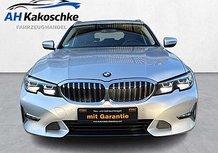 BMW 320 d xDrive Touring Luxury Line HUD Carplay