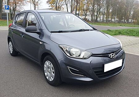 Hyundai i20 1.2 Fifa Klima 5-türig