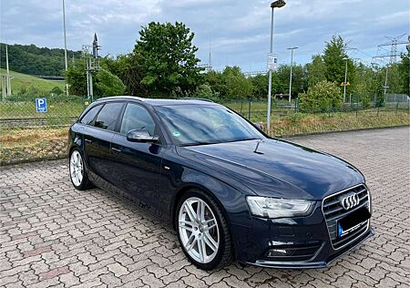 Audi A4 S line Sportpaket / plus / AHK / Standheizung