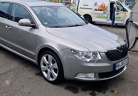 Skoda Superb 1.8 TSI DSG Elegance