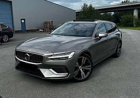 Volvo V60 AWD