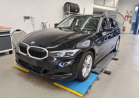 BMW 318 LCI/FACELIFT/CAM/ACC/SPUR/WIDE/WIFI