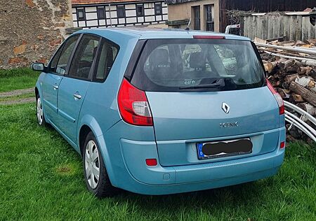 Renault Grand Scenic Scenic 2.0 16V