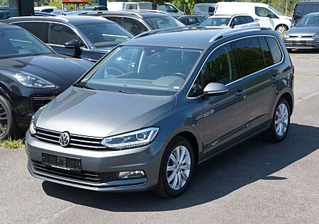 VW Touran Volkswagen Highline *ACC*AHK*LED*STDHZG*KAM*MASSAGE*