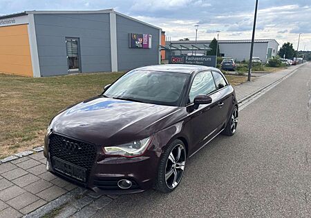 Audi A1 ambition*XENON*NAVI*UVM