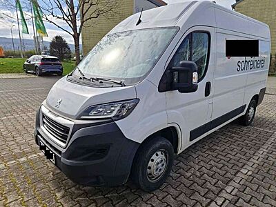 Peugeot Boxer Kasten Hochraum 330 L2H2 Pro BlueHDi 120 S