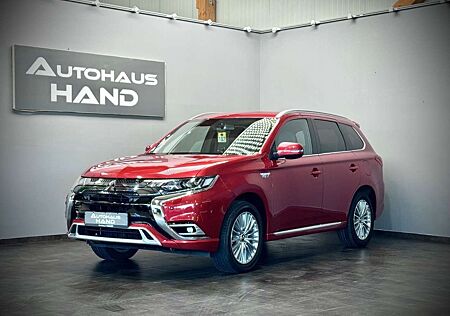 Mitsubishi Outlander PHEV Intro Edition*4WD*LED*Navi