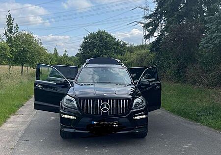 Mercedes-Benz GL 500 4Matic (BlueEFFICIENCY) 7G-TRONIC
